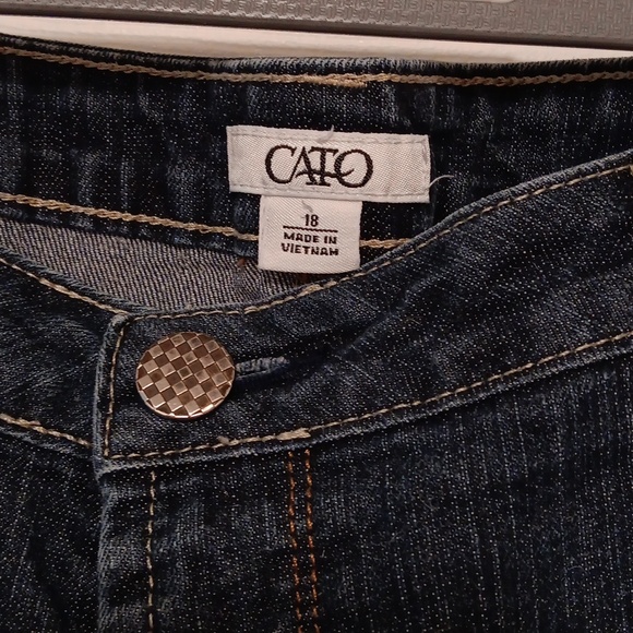 Womens Jean Capris - Picture 3 of 5